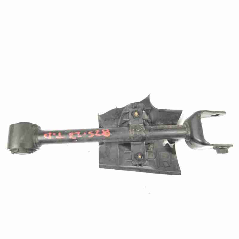 TIRANTE TRASERO DERECHO KB7W28500 