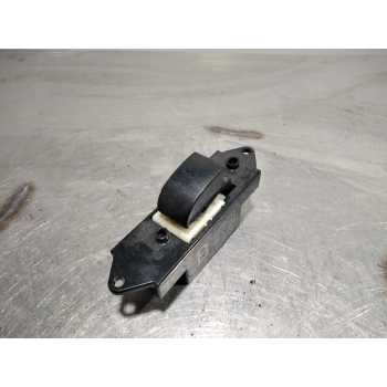 MANDO ELEVALUNAS DELANTERO DERECHO MR587944 5 PINES 