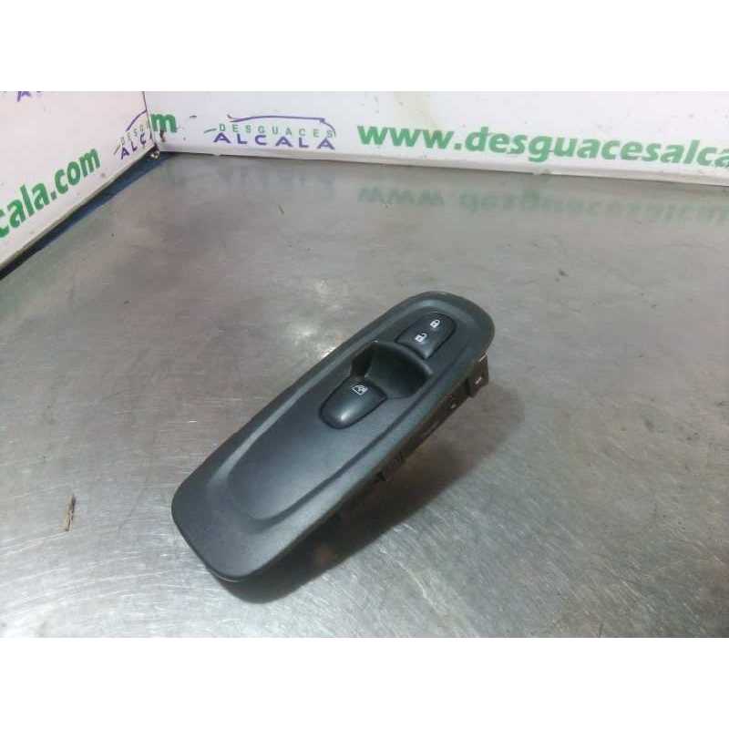 MANDO ELEVALUNAS DELANTERO DERECHO 8 PINES 