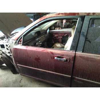 PUERTA DELANTERA IZQUIERDA MONTADA EN VEHICULO 