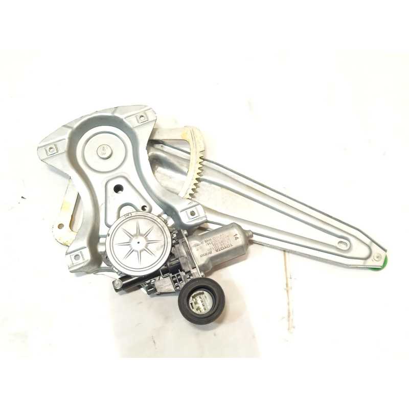 ELEVALUNAS TRASERO DERECHO 857200D120 