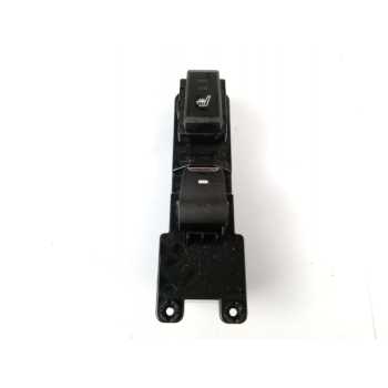 MANDO ELEVALUNAS TRASERO DERECHO 93580D3100 