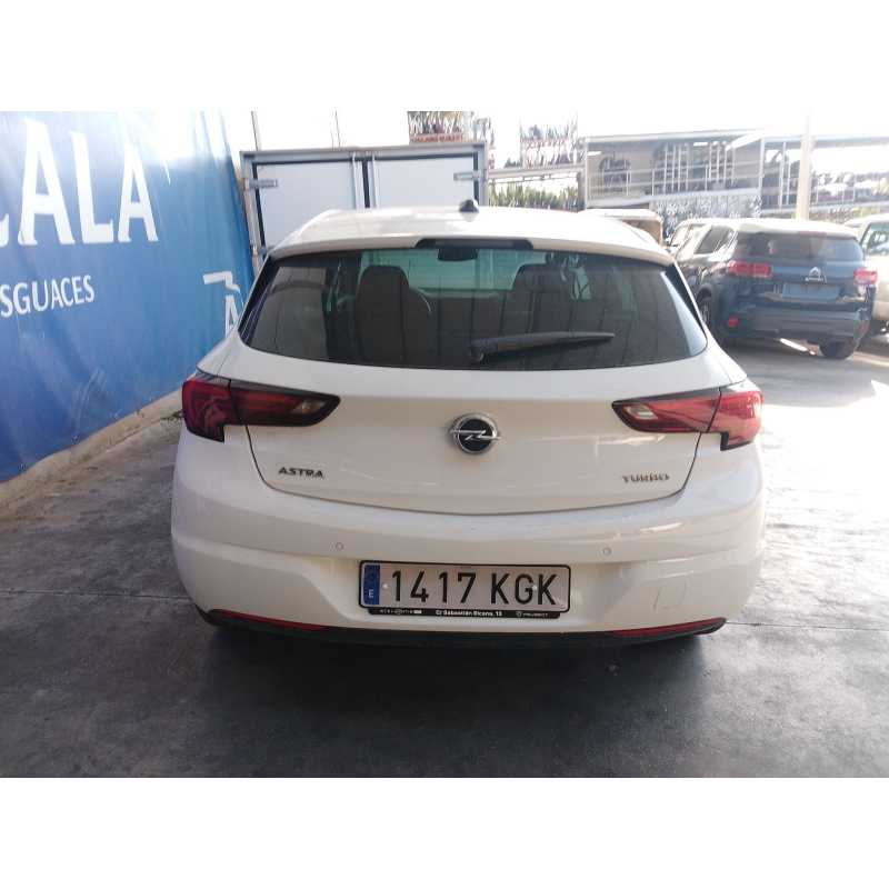 opel astra k (b16) del año 2017