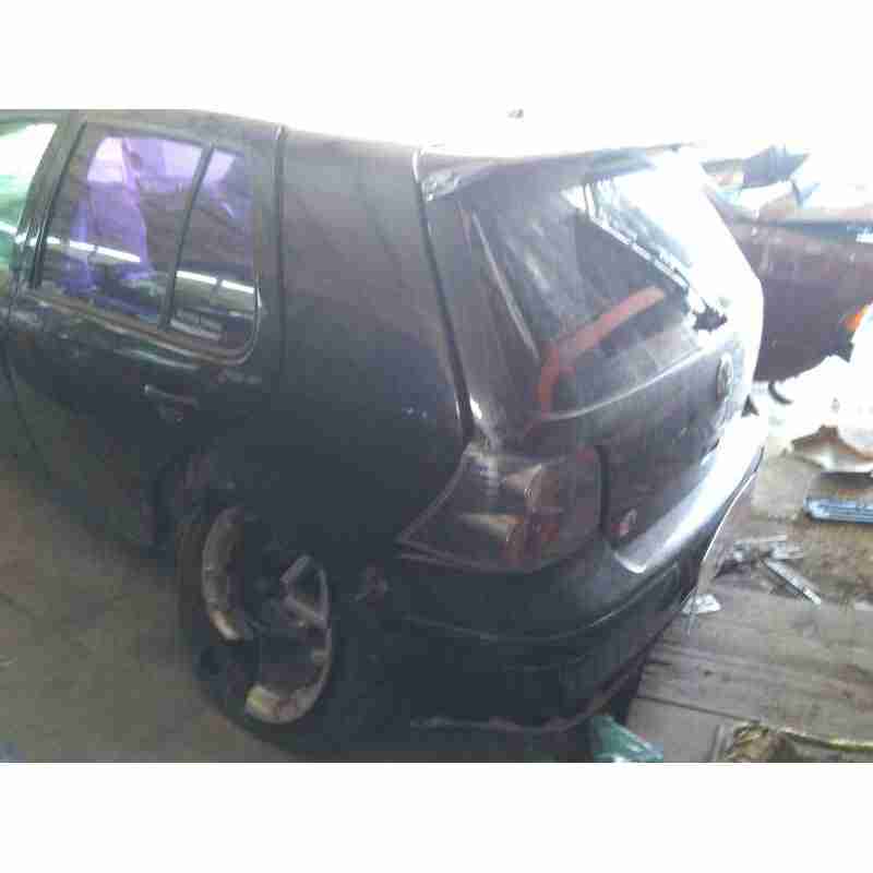 volkswagen golf iv berlina (1j1) del año 2003