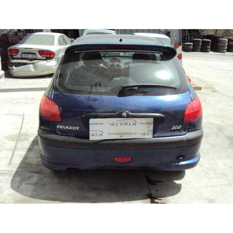 peugeot 206 berlina del año 2000
