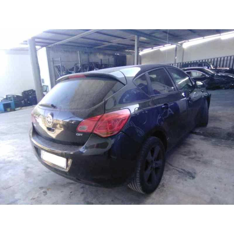 opel astra j lim. del año 2010