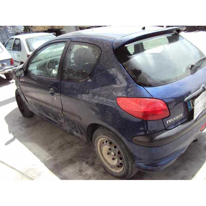 peugeot 206 berlina del año 2000
