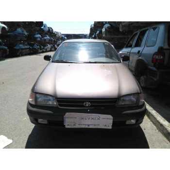 TOYOTA CARINA (T19) de desguace
