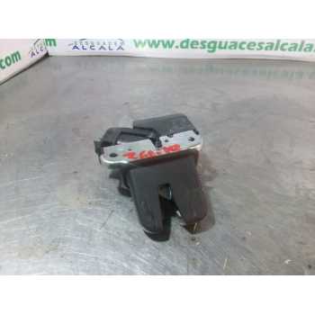 CERRADURA MALETERO / PORTON 4F5827505D 3 PINES 