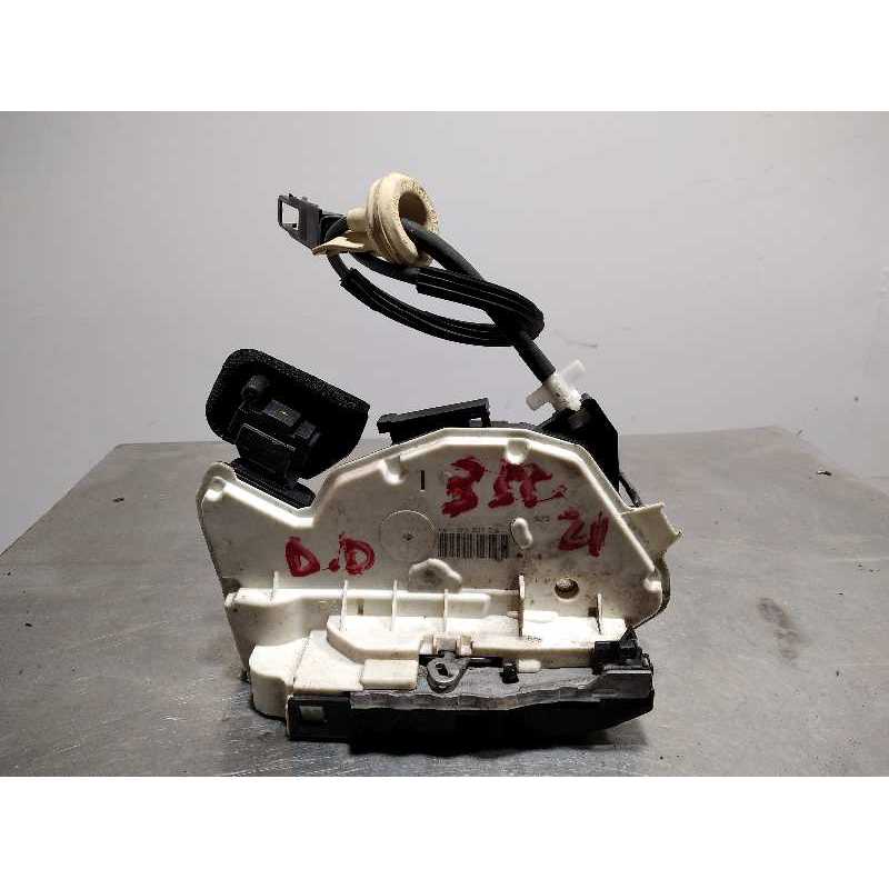CERRADURA PUERTA DELANTERA DERECHA 5K1837016 7 PINES 