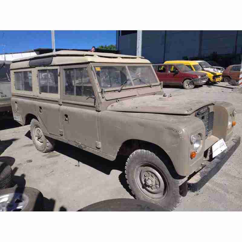 land rover santana del año 1975