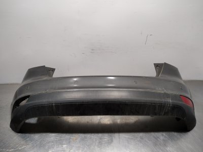 PARAGOLPES TRASERO FORD FOCUS TURN. Titanium