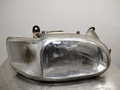 FARO DERECHO FORD ESCORT BERLINA/TURNIER CL Berlina