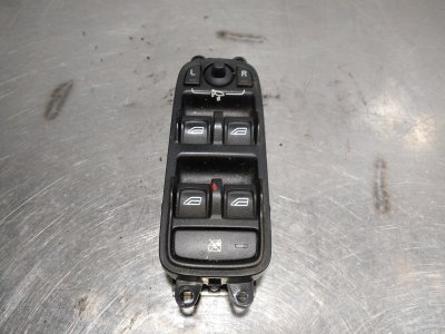 MANDO ELEVALUNAS DELANTERO IZQUIERDO  VOLVO S40 BERLINA 2.0 D Kinetic