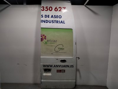 PORTON TRASERO DERECHO FORD TRANSIT CAJA CERRADA ´06 FT 350 L (largo) LKW (Camion)