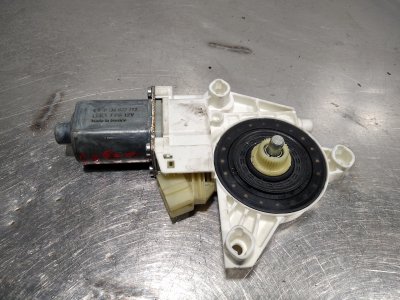 MOTOR ELEVALUNAS DELANTERO DERECHO MERCEDES-BENZ CLASE M (W164) 420 CDI 4M Edition 10