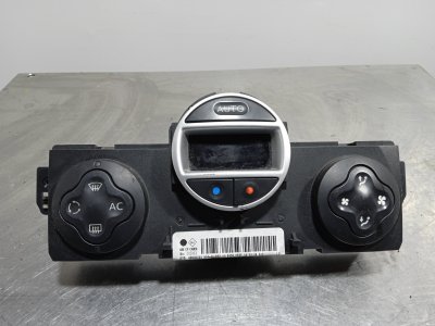 MANDO CALEFACCION / AIRE ACONDICIONADO RENAULT CLIO GRANDTOUR Authentique