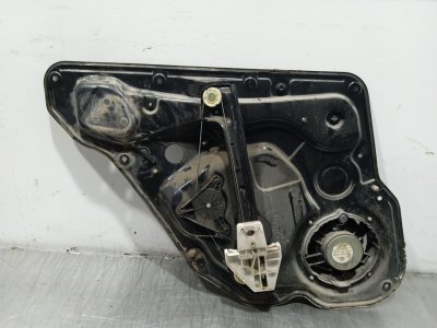 ELEVALUNAS TRASERO DERECHO SEAT LEON (1M1) Signo