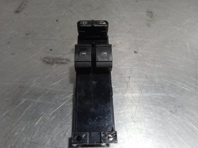 MANDO ELEVALUNAS DELANTERO IZQUIERDO  SEAT TOLEDO (1M2) Signo