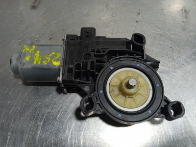 MOTOR ELEVALUNAS TRASERO DERECHO SEAT IBIZA (6J5) 1.6 TDI