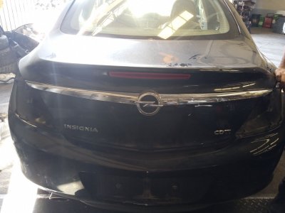 PORTON TRASERO OPEL INSIGNIA BERLINA Cosmo