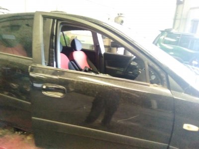 PUERTA DELANTERA DERECHA KIA RIO 1.5 CRDi EX1