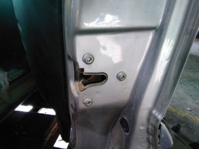 CERRADURA PUERTA DELANTERA DERECHA OPEL ZAFIRA A 2.0 DTI