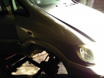 ALETA DELANTERA DERECHA OPEL ZAFIRA A 2.0 DTI