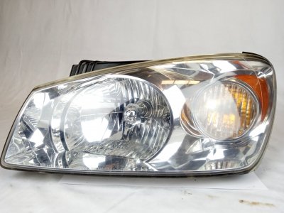 FARO IZQUIERDO KIA CERATO 2.0 EX CRDi Berlina (4-ptas.)