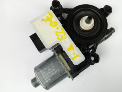 motor-elevalunas-trasero-izquierdo de SKODA KAROQ (NU)       017 