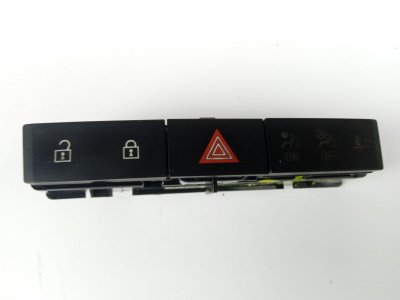 BOTONERA EMERGENCIA de OPEL ASTRA J GTC   011 