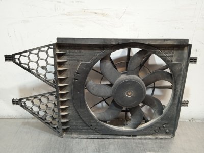 ELECTROVENTILADOR de VOLKSWAGEN POLO (6R1)   009 