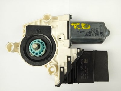 motor-elevalunas-trasero-derecho de VOLKSWAGEN TIGUAN (5N2) 