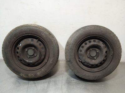 NEUMATICO OPEL KADETT E GL Berlina