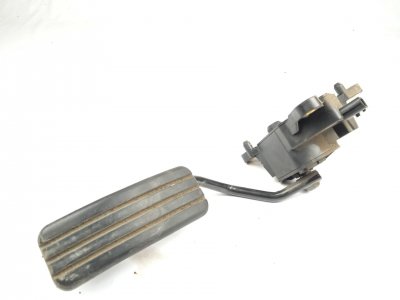 POTENCIOMETRO PEDAL de 1.9 dCi 