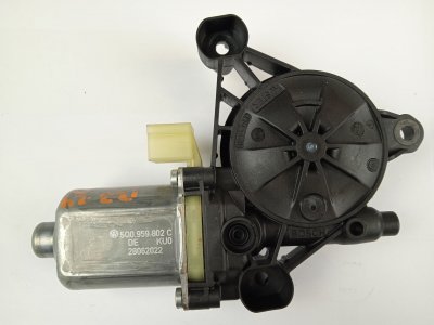 motor-elevalunas-delantero-derecho de 1.5 TSI 