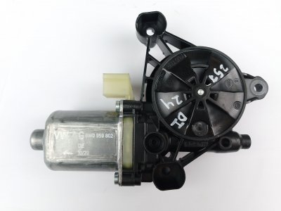 motor-elevalunas-trasero-izquierdo de 45 TDI Mild Hybrid quattro 