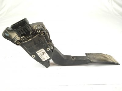 POTENCIOMETRO PEDAL de 2.5 dCi 4WD 