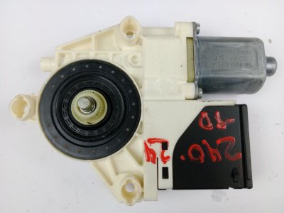 MOTOR ELEVALUNAS TRASERO DERECHO de 1.9 dCi (BZ0N, BZ0J) 