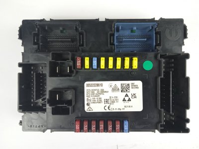 caja-reles-fusibles de 1.5 T4 Hybrid 