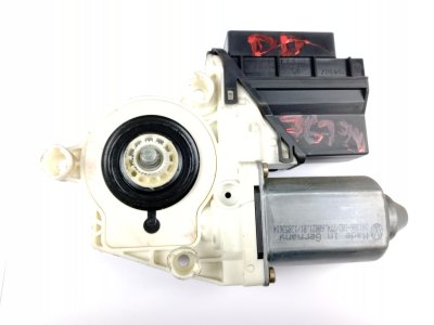 MOTOR ELEVALUNAS DELANTERO DERECHO de 1.9 TDI 