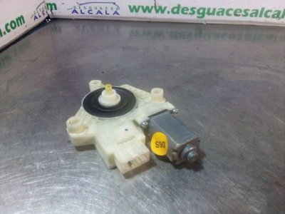 MOTOR ELEVALUNAS DELANTERO DERECHO SEAT TOLEDO (KG3) Reference