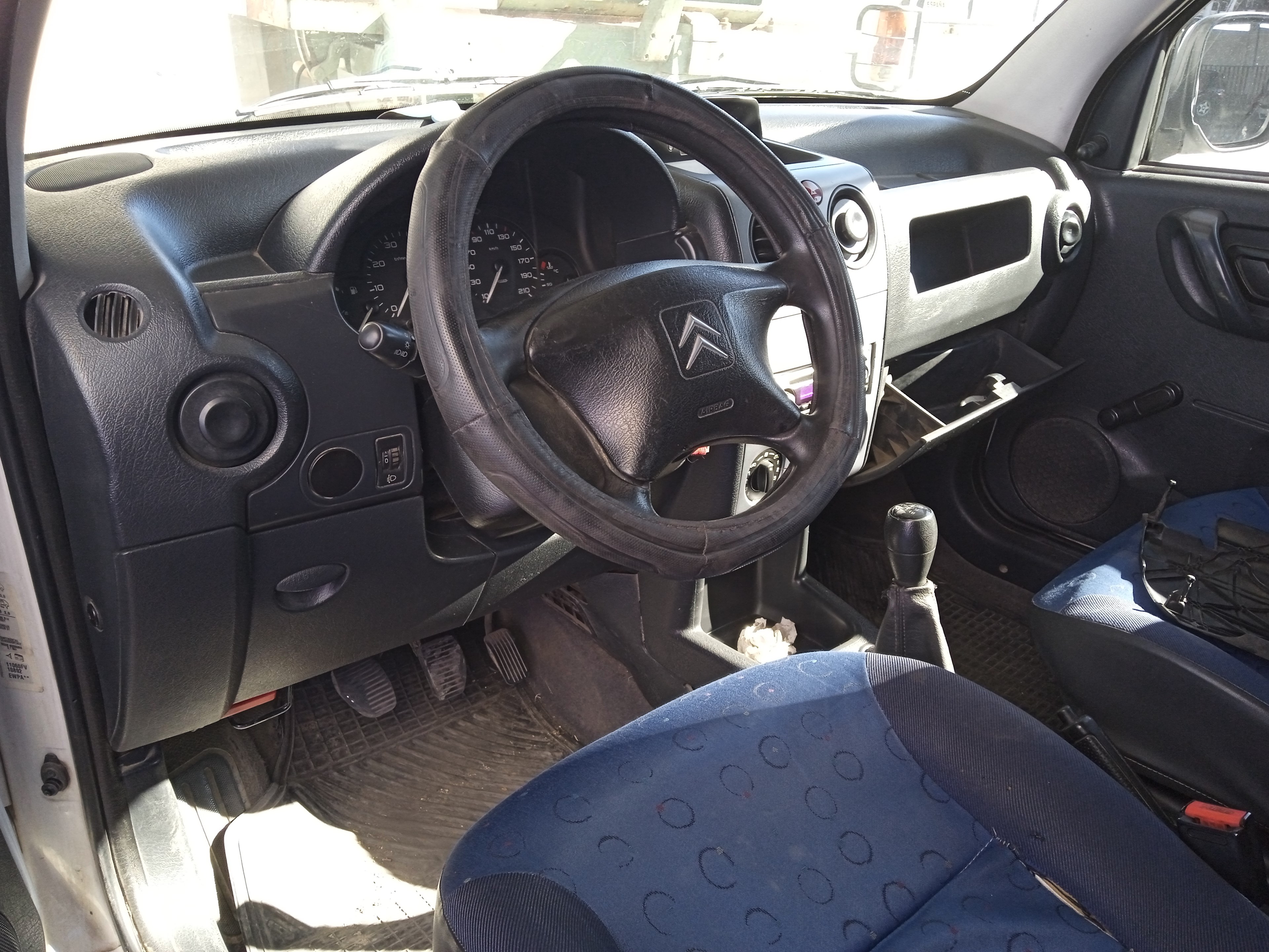 PANTALLA MULTIFUNCION CITROEN BERLINGO 1.6 HDI 75 16V - Desguaces