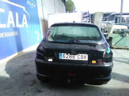 Vehiculo en el desguace: PEUGEOT 206 BERLINA 2.0 HDi CAT