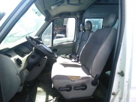 Vehiculo en el desguace: NISSAN Interstar 2.5dCi 100 PRO L1H1 2.800 *