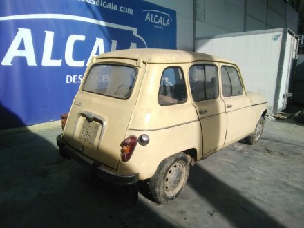 Vehiculo en el desguace: RENAULT R4 R4 F *