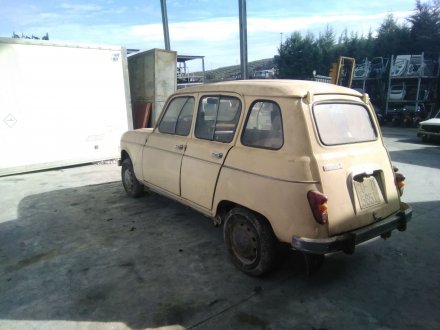 Vehiculo en el desguace: RENAULT R4 R4 F *