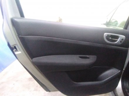 Vehiculo en el desguace: PEUGEOT 307 BREAK / SW (S1) BREAK XS