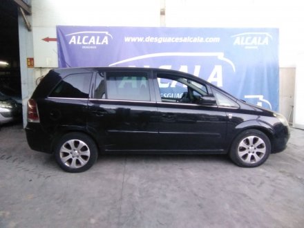 Vehiculo en el desguace: OPEL ZAFIRA B *