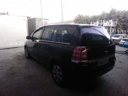 Vehiculo en el desguace: OPEL ZAFIRA B *